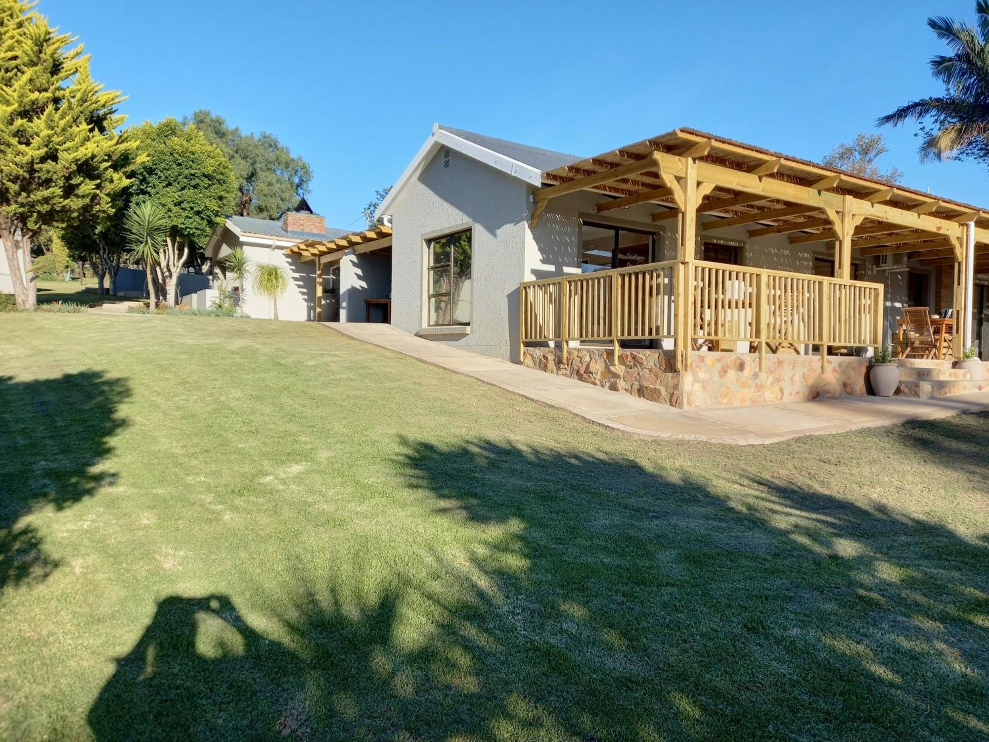 Kouwdouw Guest Farm Βίλα George Δωμάτιο φωτογραφία